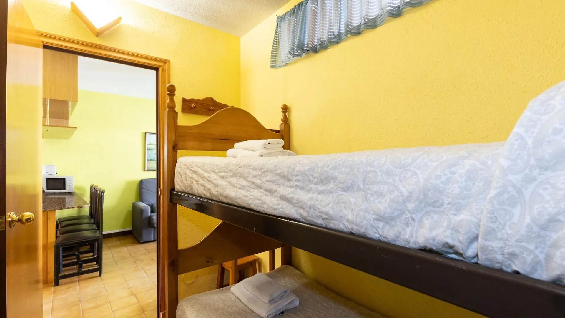Tucan Planetcostadorada Cambrils Apartament